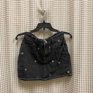 Black flower print denim skirt